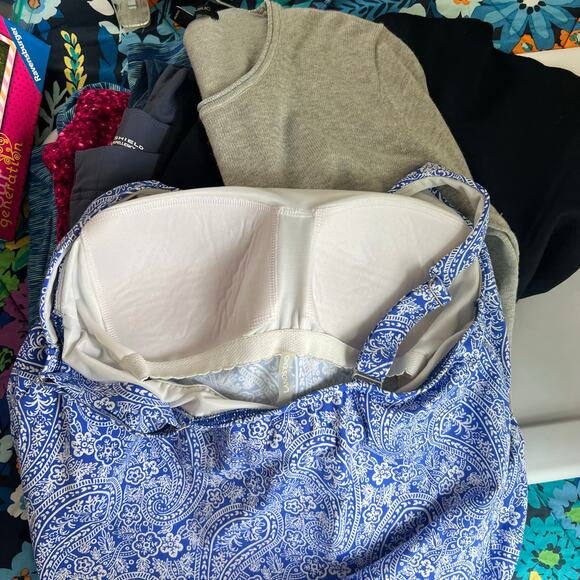 Lands End Swimsuit Top Womens 8 Tankini Hankerchief Hawaiian Cruise Resort Blous - Picture 3 of 4